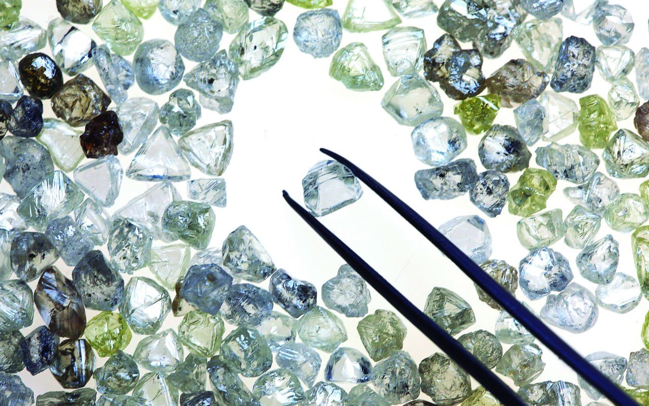 Atklāts Otrais Lielākais Dimants Pasaulē, Un Tas Var Nonākt Šo Miljonāru Rokās.