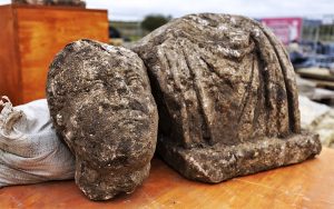 Arheologi Senajā Pompeju Kapenē Atklājuši Cilvēku Skulptūras Dabiskā Lielumā