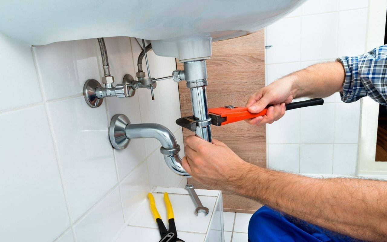 Ko Santehniķi Iesaka Darīt Pirms Pirmajām Salnām, Lai Izvairītos No Cauruļu Plīsumiem